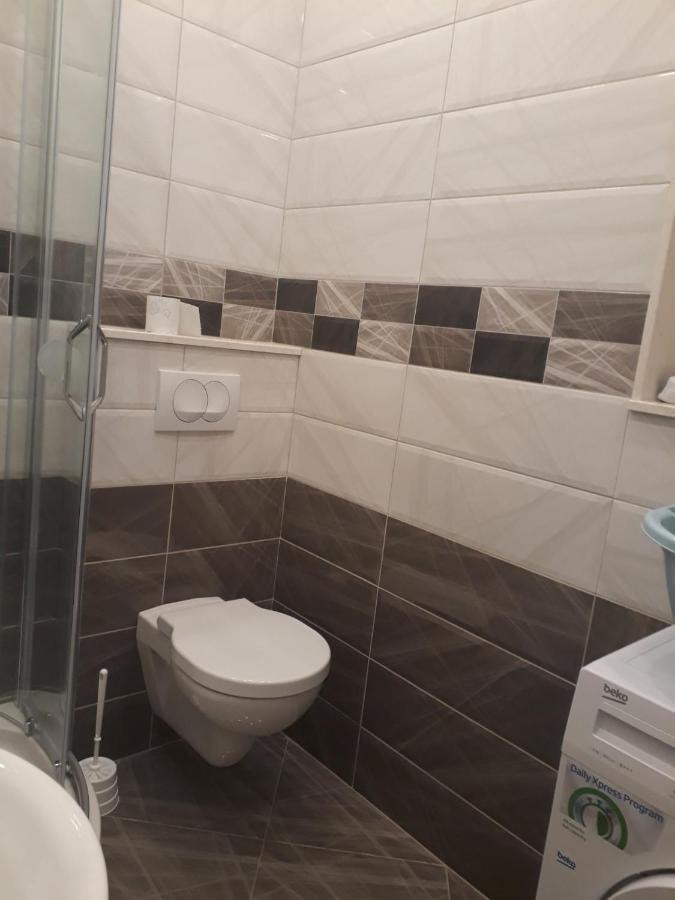 Apartmani Andrea Studio Херцег Нови Екстериор снимка